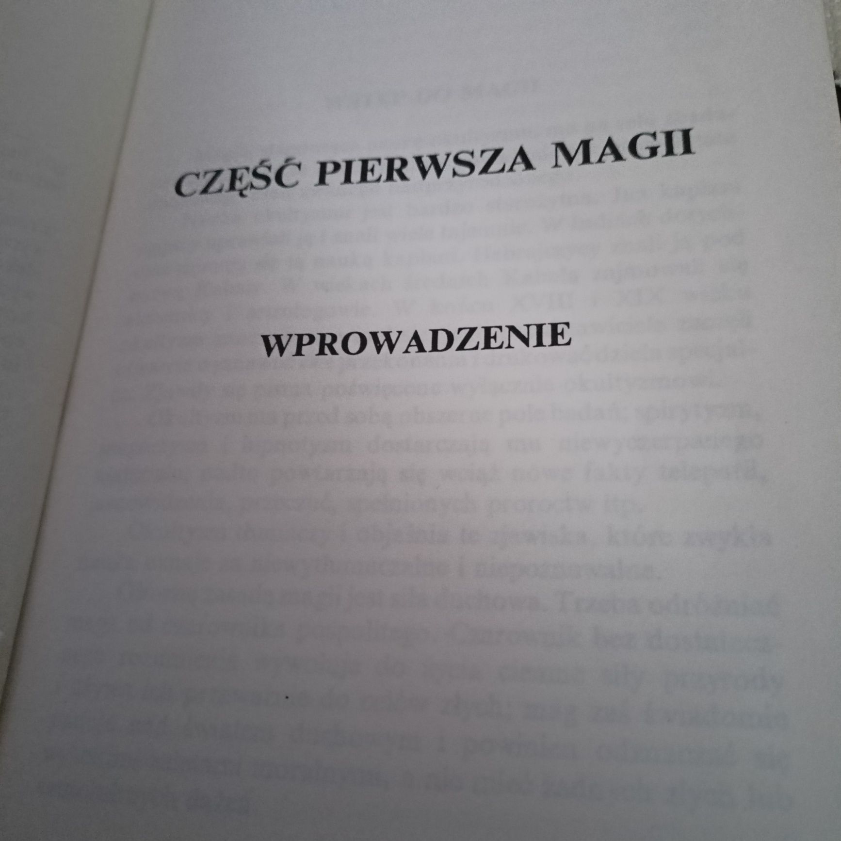 Książka ,Czarna Magia do Twoich zbiorów