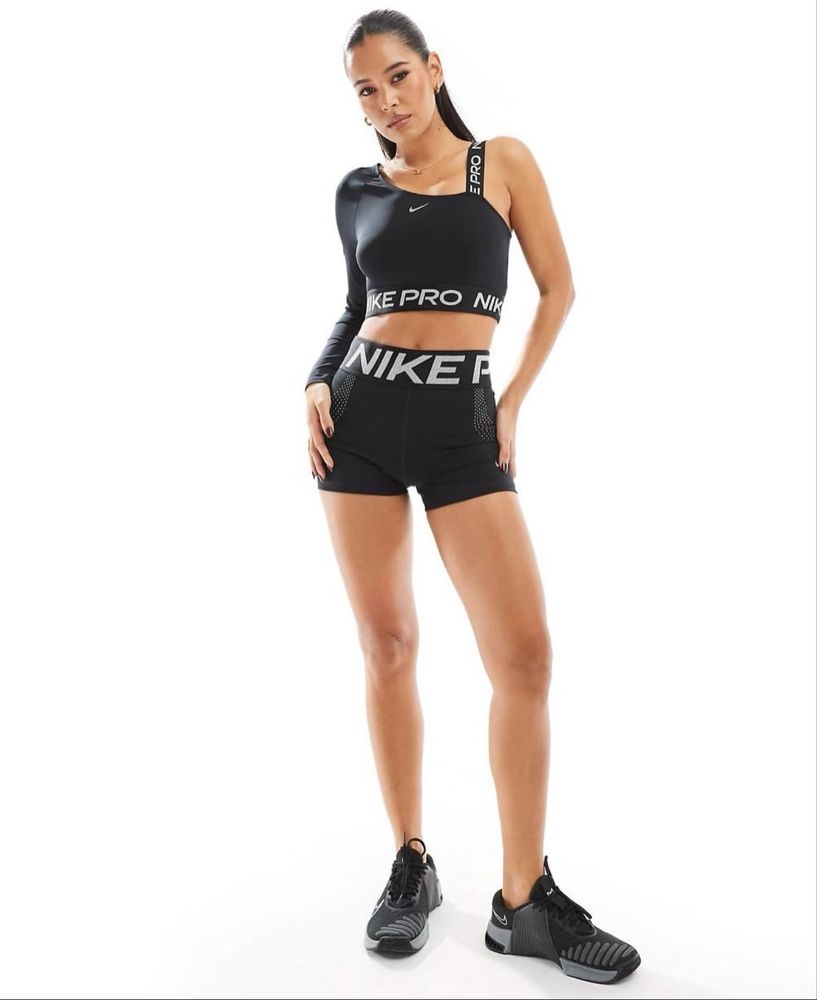 Топ Nike оригинал р. S