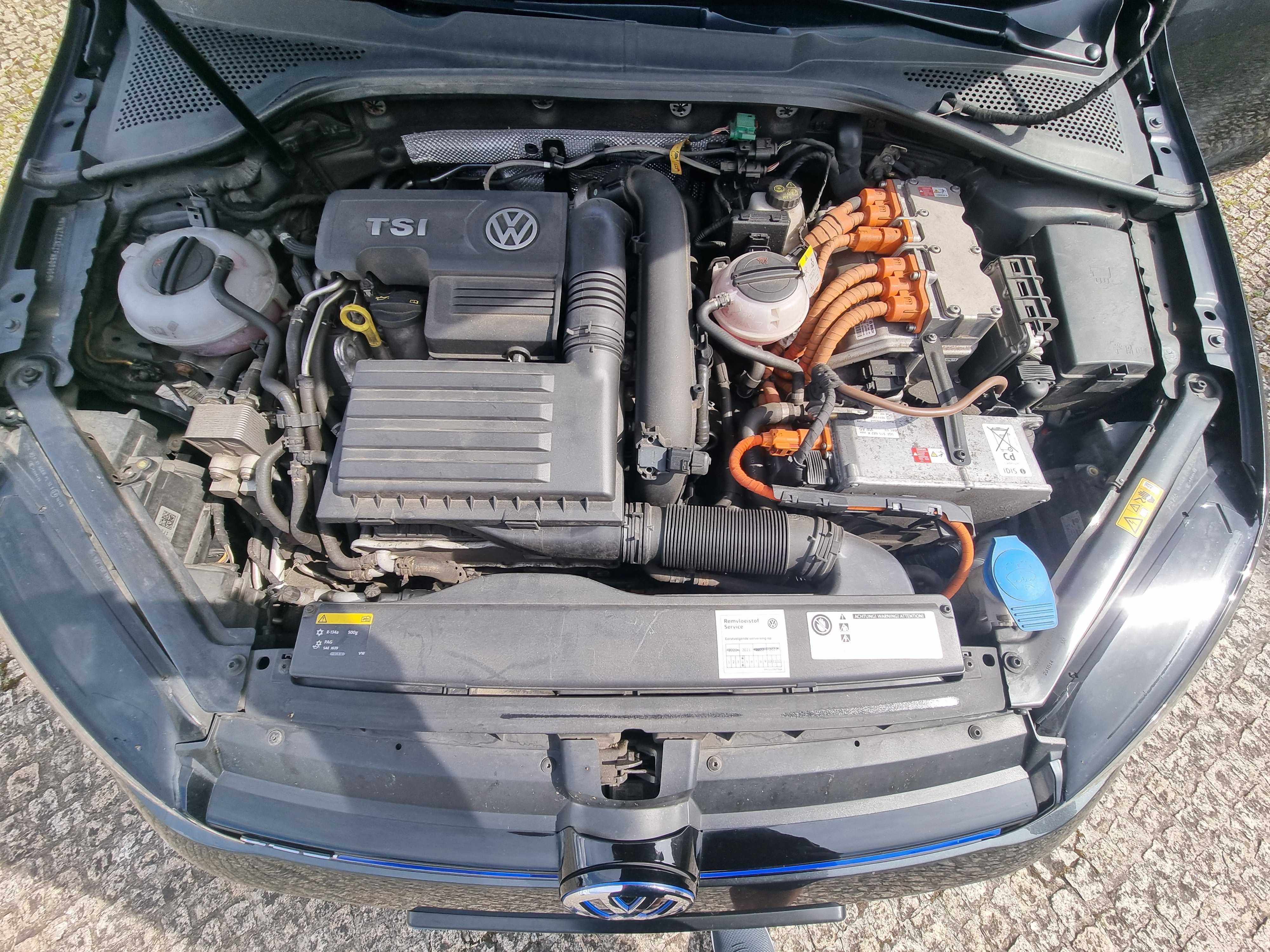 Volkswagen Golf GTE