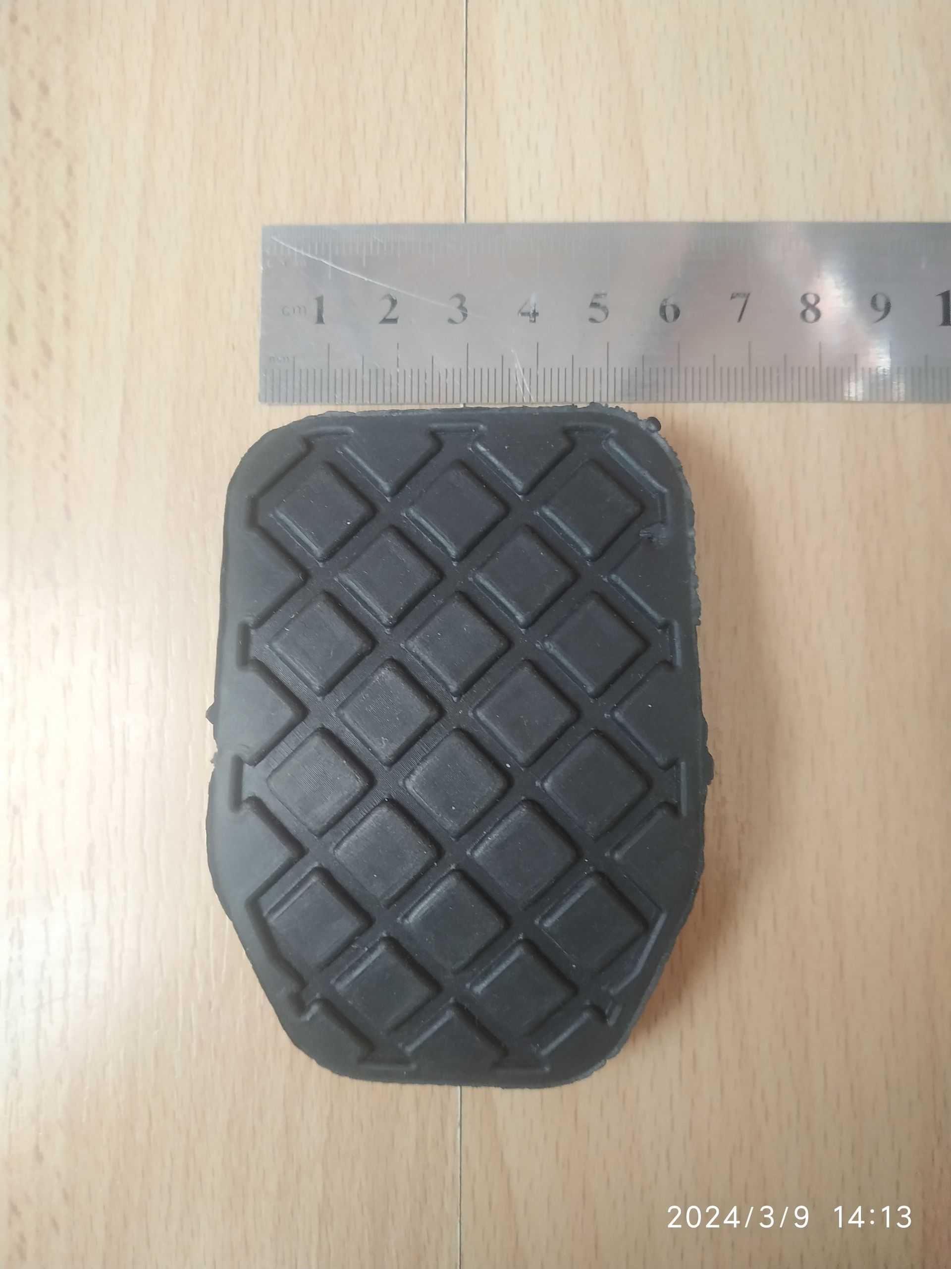 Накладка педалі Skoda Octavia 1J0721173E01C