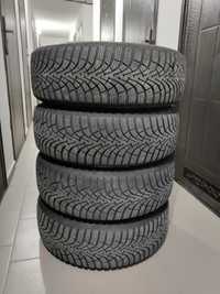 Зимние автошины Goodyear UltraGrip 9 + 205/60 R16 92H