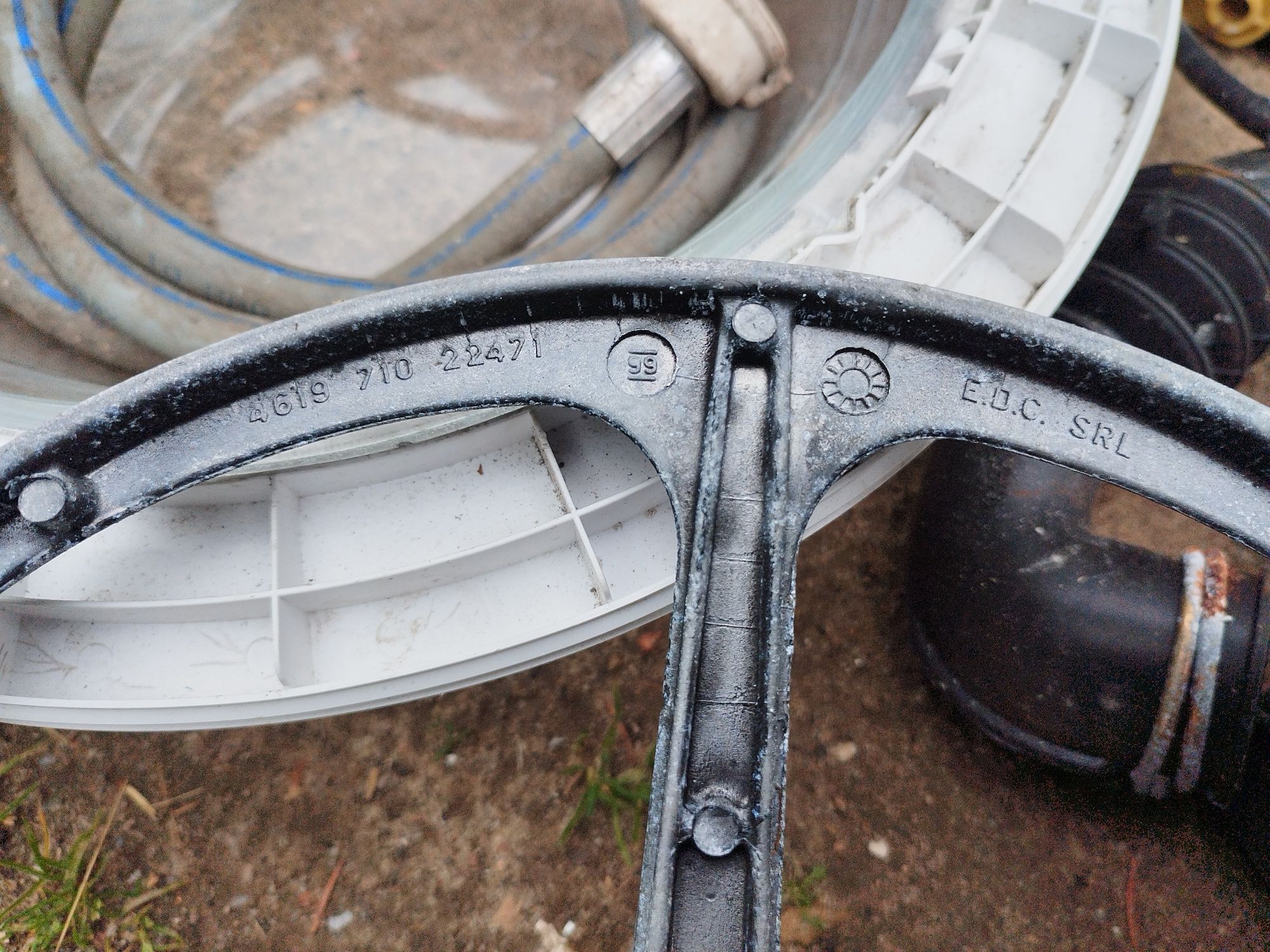 Części zamienne do pralki Whirlpool AWM 6081 bęben wąż szuflada koło
