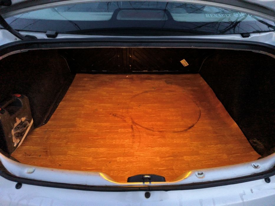 Рено Меган 1.4 бенз