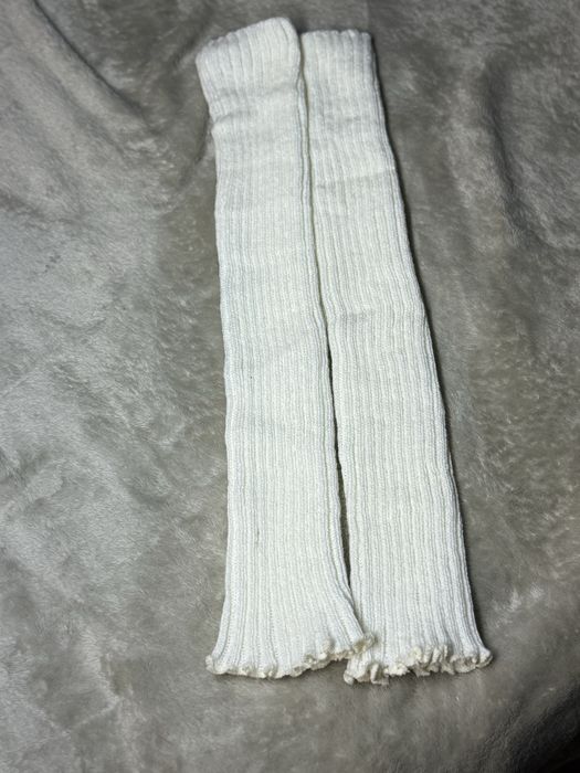 Белоснедные вязаные теплые гетры