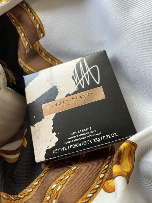 Бронзер скульптор Fanty Beauty by Rihanna bronzer