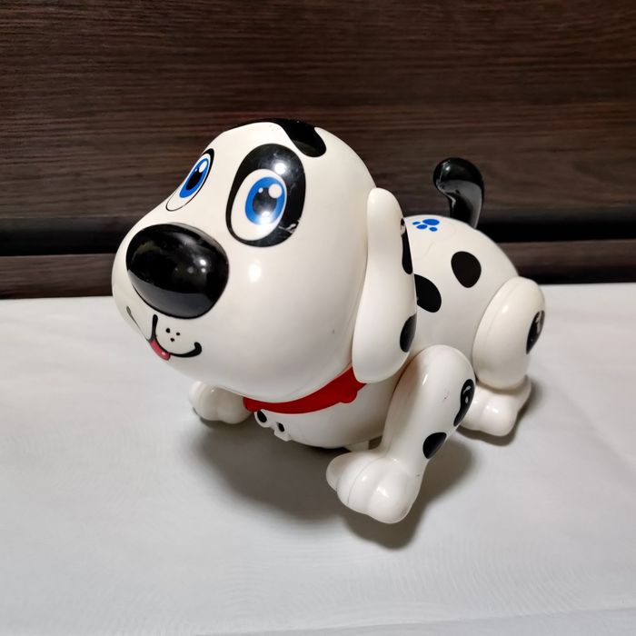 Интерактивный робот-щенок: говорит, поет, двигается, ходит, пукает