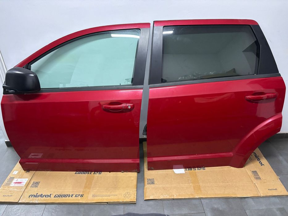 Dodge Journey Fiat Freemont drzwi przód przednie prawe lewe