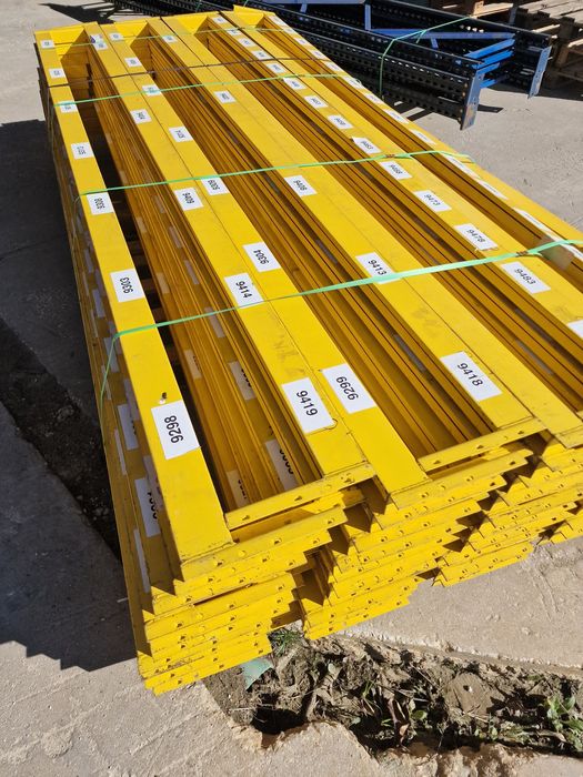 Lote de estantes de arrumação