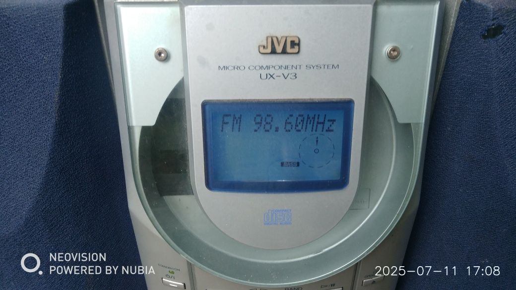 Wieża JVC ux-v3 z kolumnami