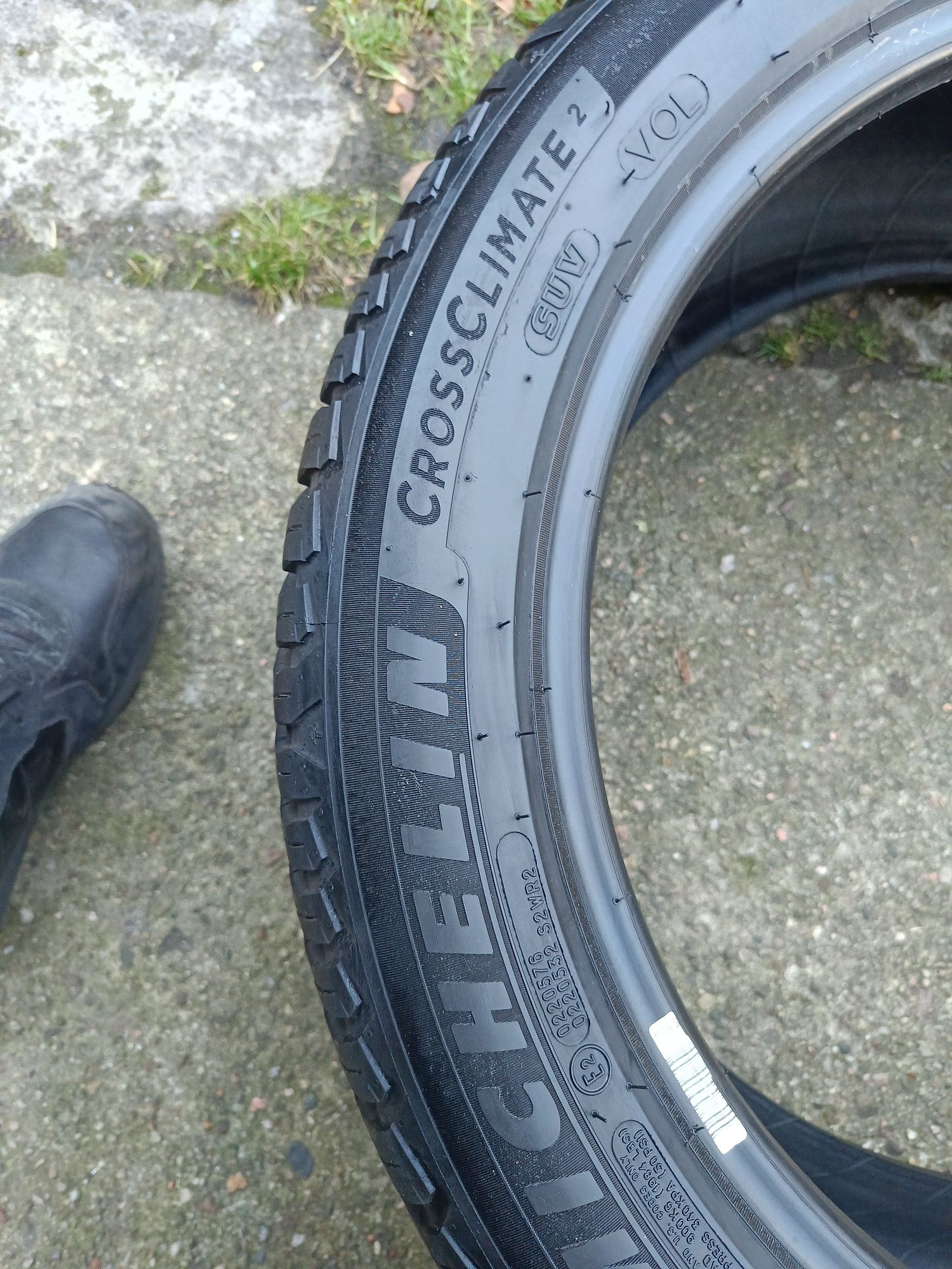 2szt Michelin Cross Climate 2 SUV 255/45/19 104H  2023rok