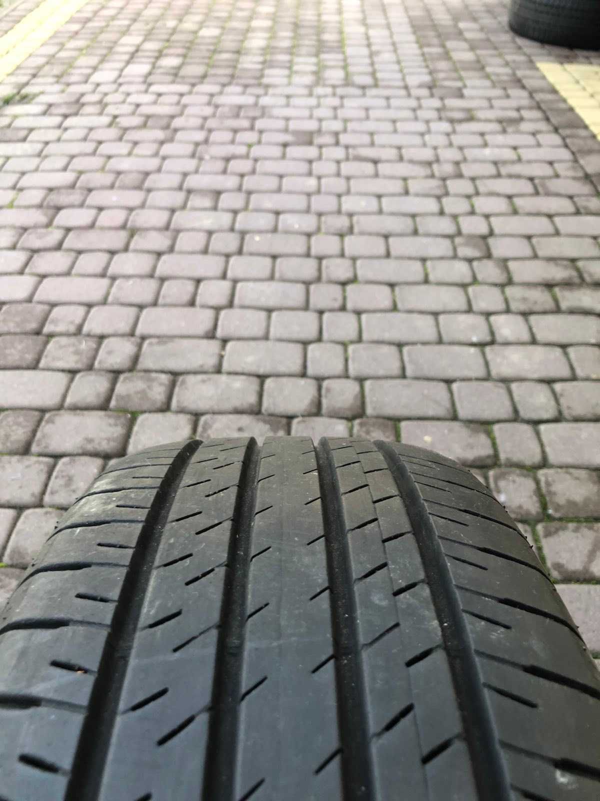 Opony Bridgestone Dueler H/L  225/60/18 100H SUV