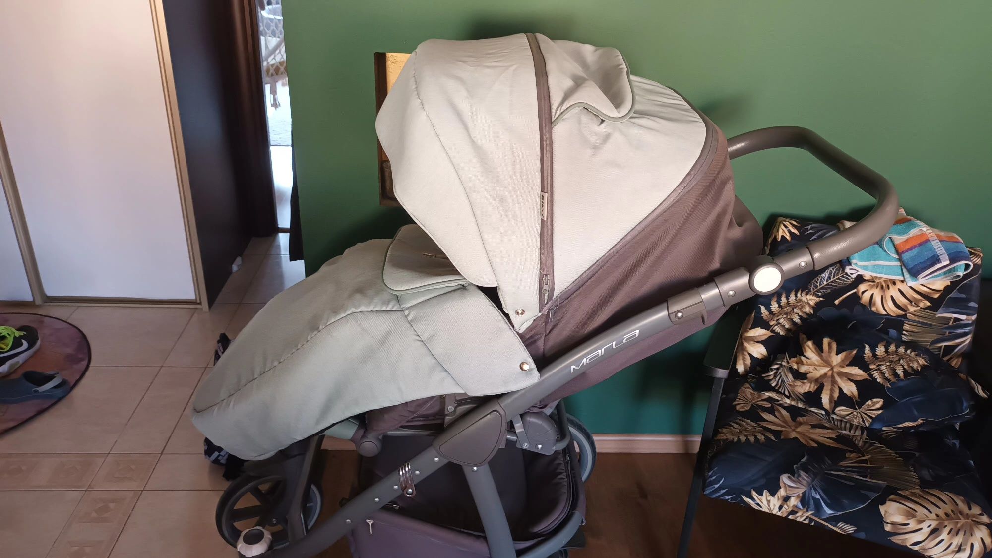 Sprzedam wózek 2w1 plus fotelik