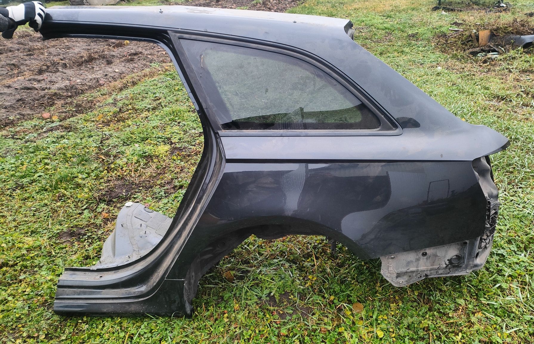 Ćwiartka lewy tył audi a6c7 avant LX7U