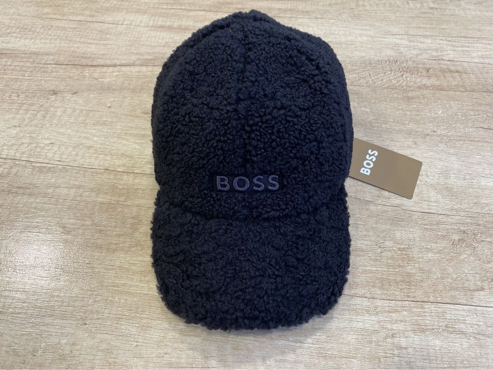 Женская кепка BOSS, Hugo Boss . Оригинал !