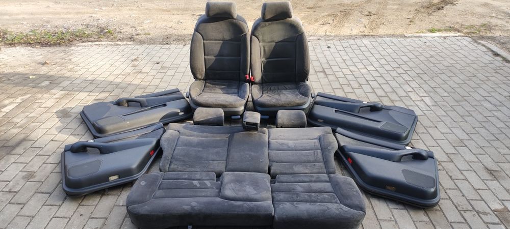 Komplet Foteli bez Grzania Zamszowe z Boczkami Audi A3 8L Lift Sedan