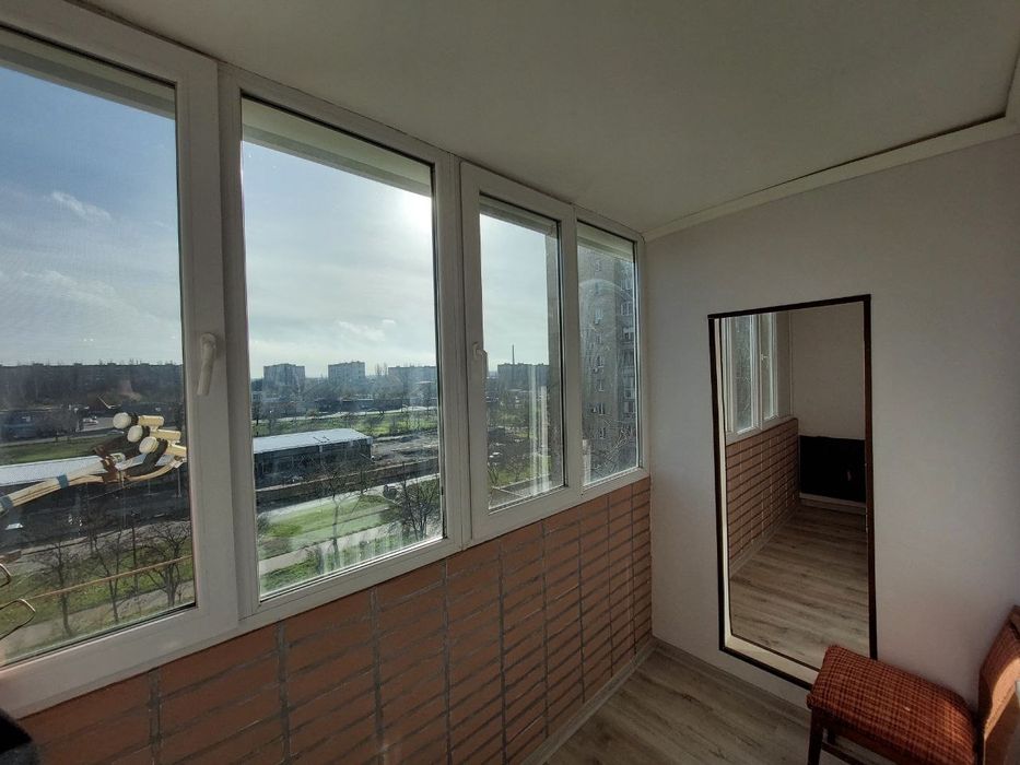 Сдам 3 комн Космонавтов 7, центр Занятости