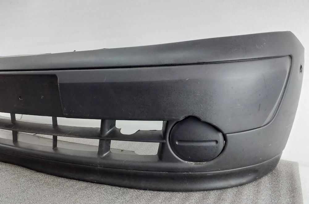 Pára-choques frente RENAULT Kangoo Express (FC0/1_)