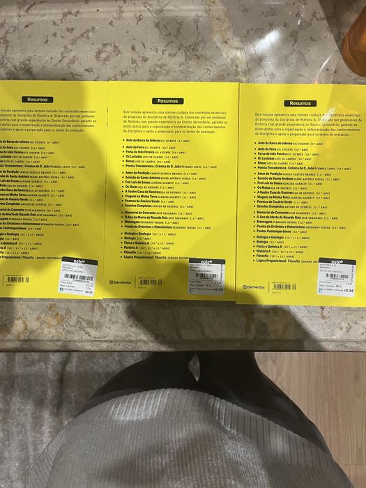 Livros de exame 11 e 12 ano novos