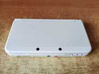 New Nintendo 3DS White + 64Gb(c/ todos jogos Pokémon)(Desbloqueada)