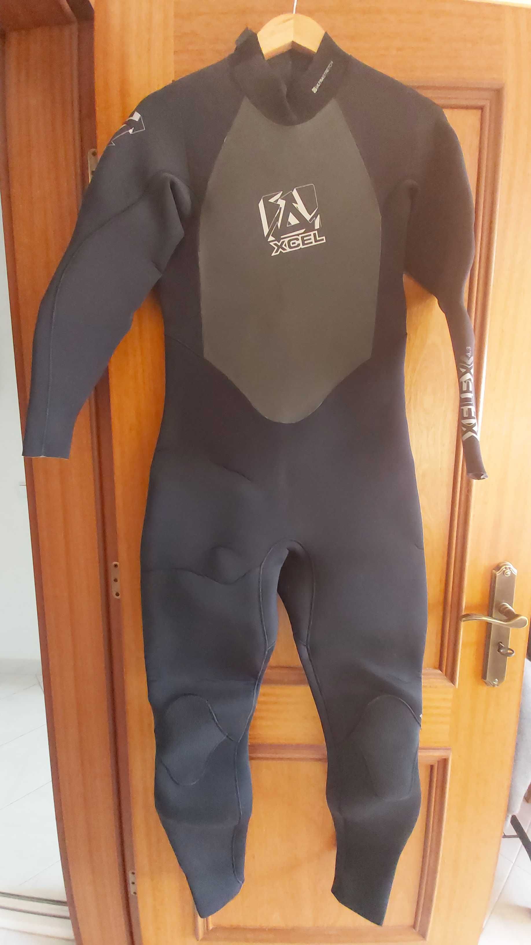 Fato neoprene Xcel XFlex 4/3 Preto tamanho L