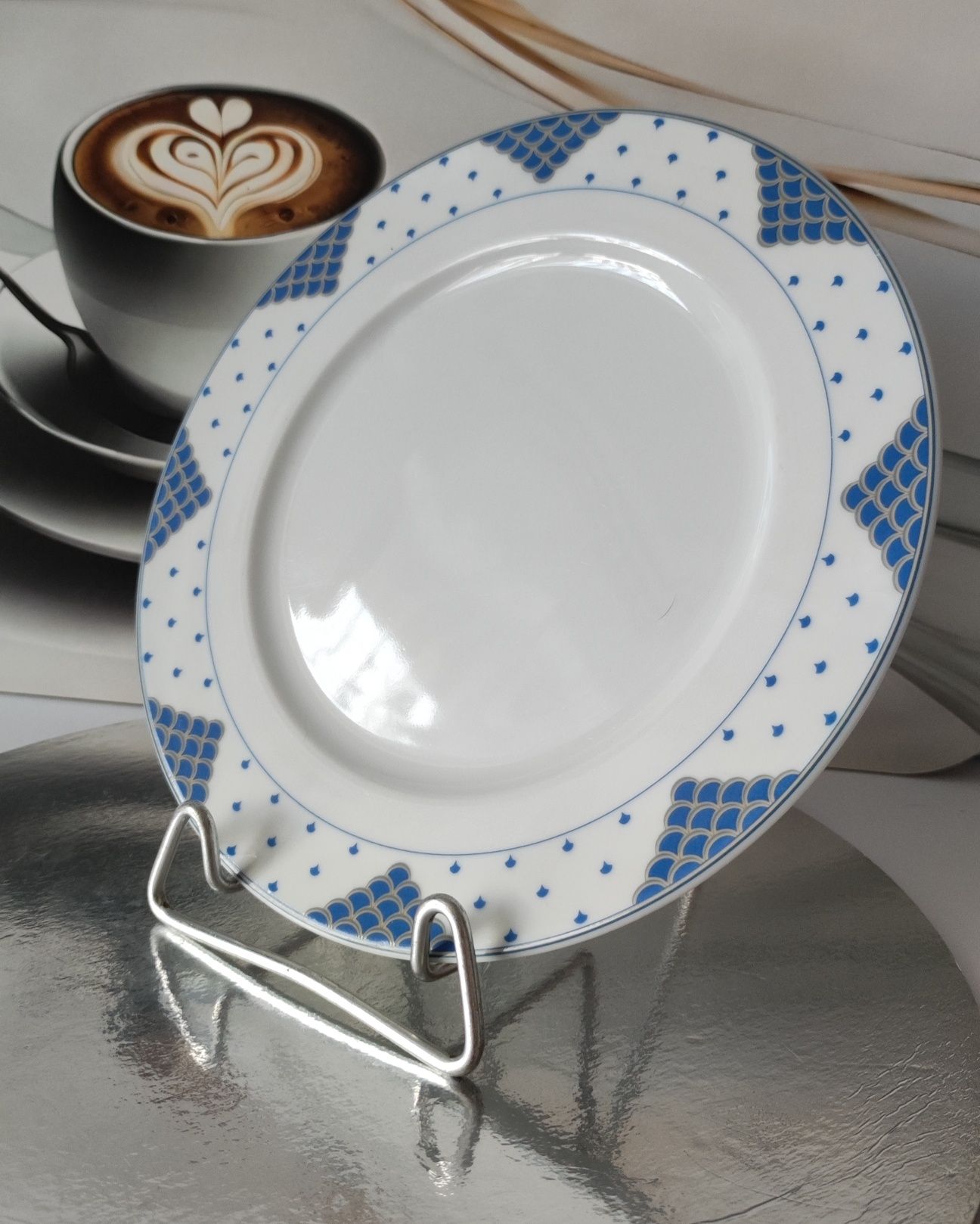 Piękna stara porcelana Trio filiżanka spodek deserowy