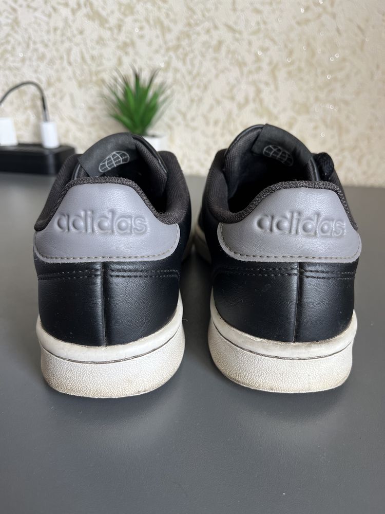 Кеди adidas адідас 25,5см