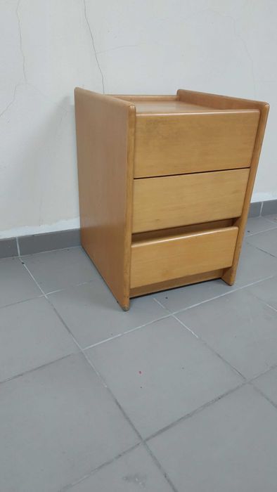 Móvel de apoio de escritório