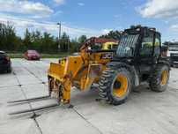JCB 541-70 / 2009 / Łyżka Szczęka z Chwytakiem / Widły