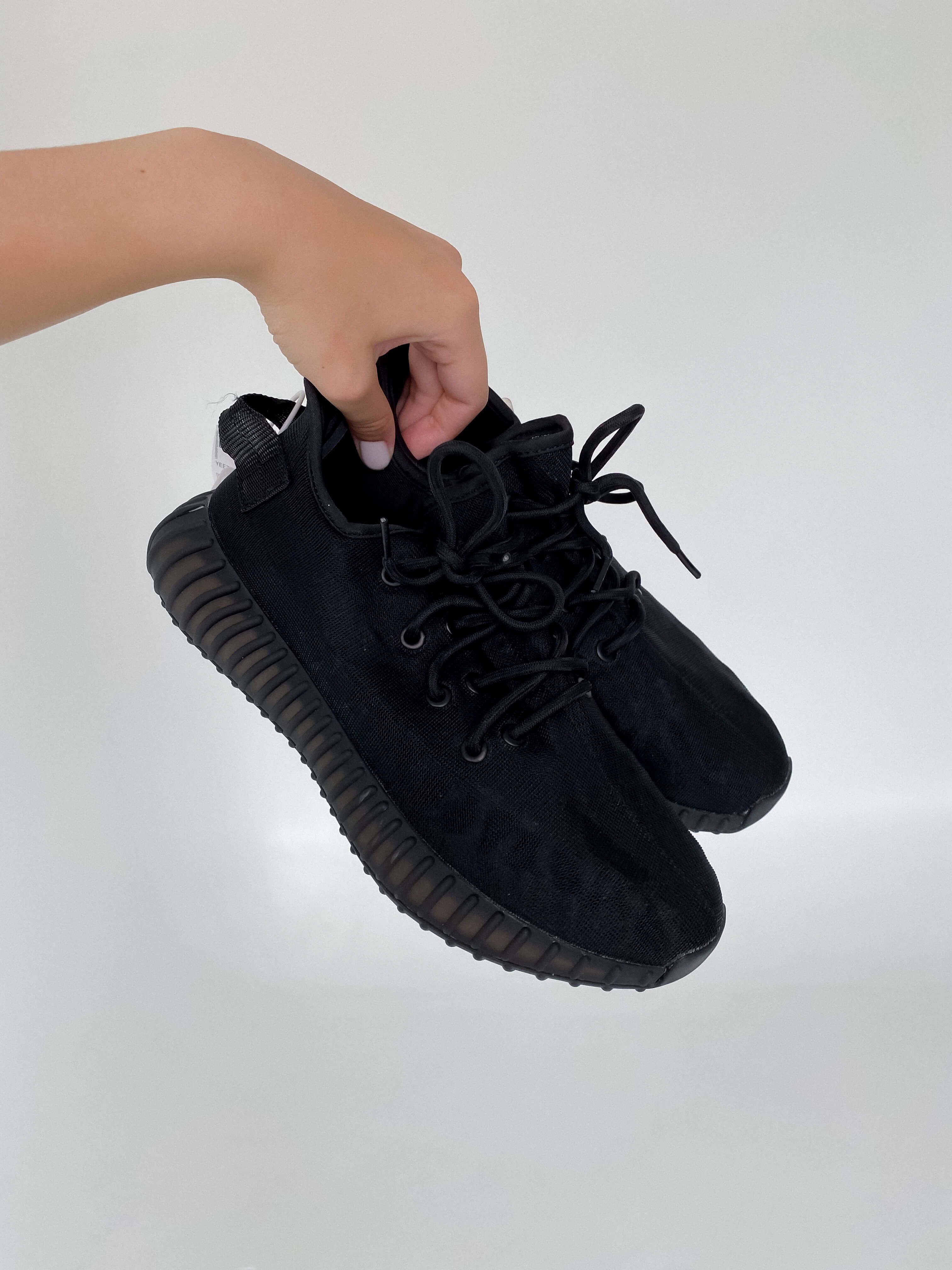 Adidas Yeezy Boost 350 V2 Mono black / 36-45