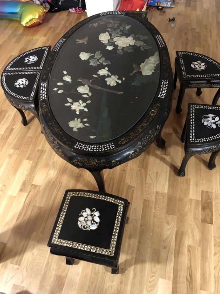 Stary japoński stolik stół z krzesłami masa perłowa kamień ptaki antyk