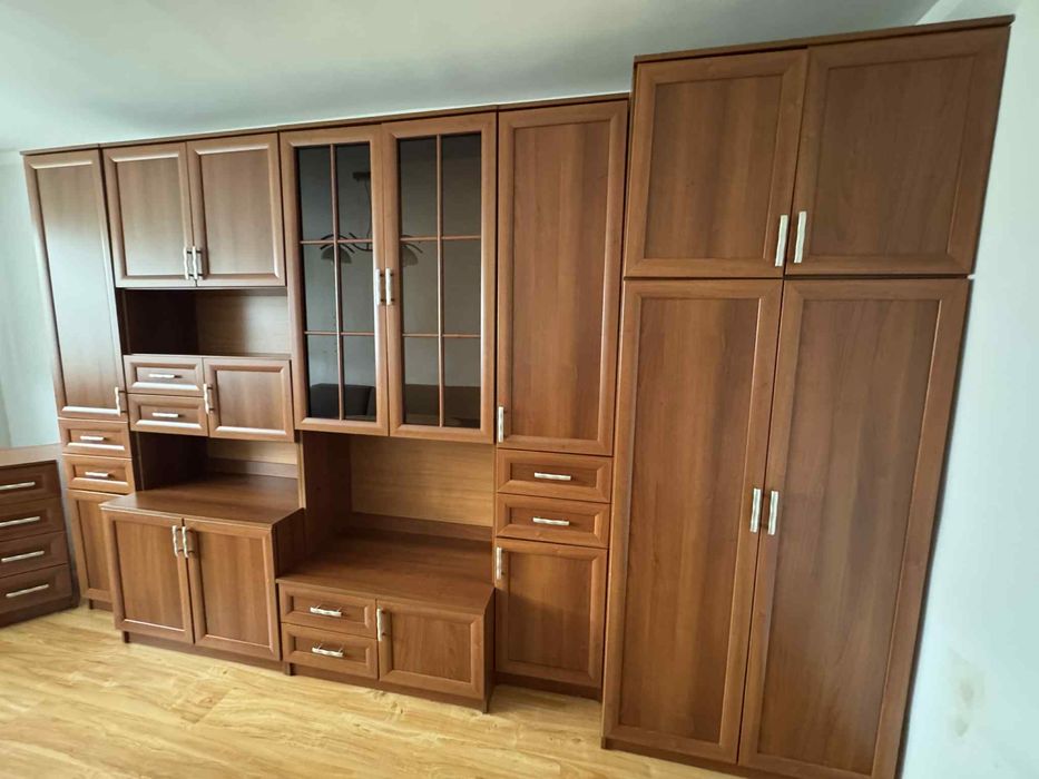 Meblościanka z komodą