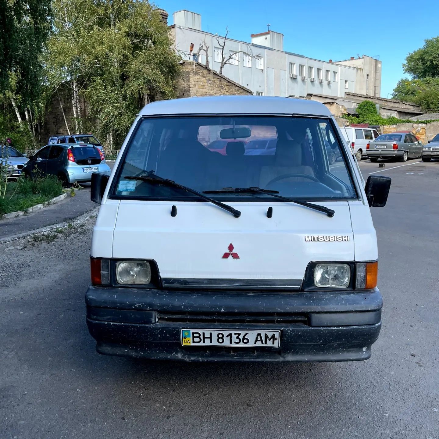 Продам хороший дизельный микроавтобус Mitsubishi L300 2.5 Дизель