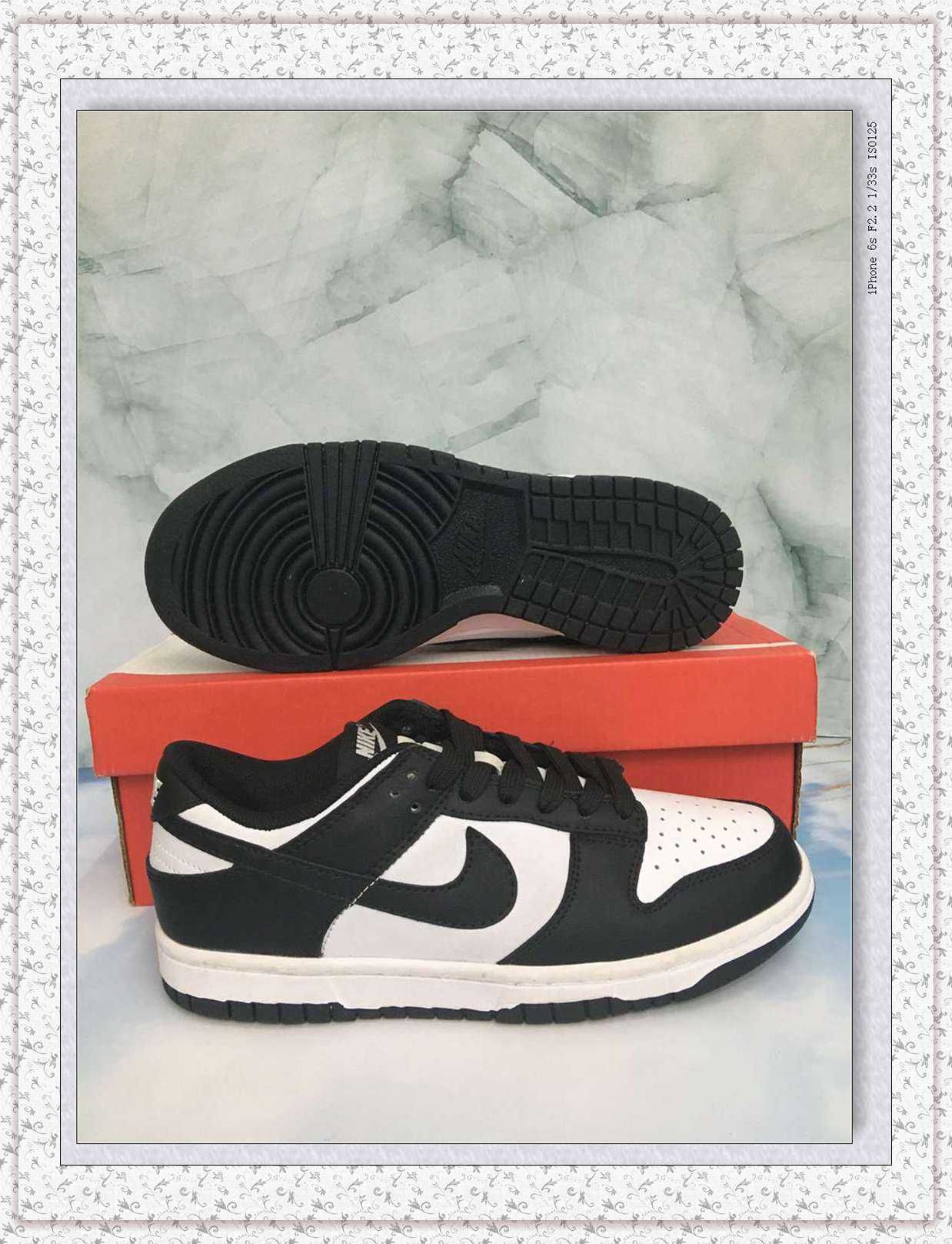 Sapatilhas Nike Dunk Panda preto e branco com atacadores, tamanho 39
