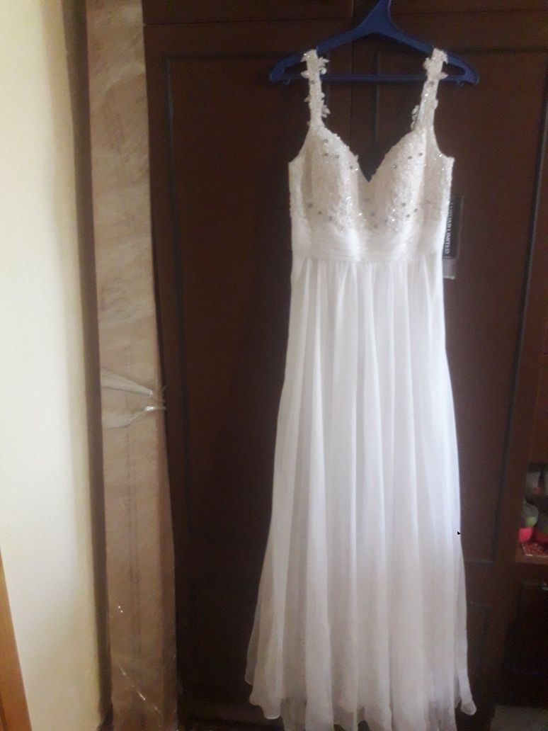 Продаю весільну / випускну сукню