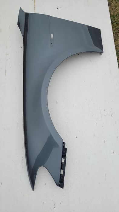 Błotnik lewy przód bmw e65 e66 lift