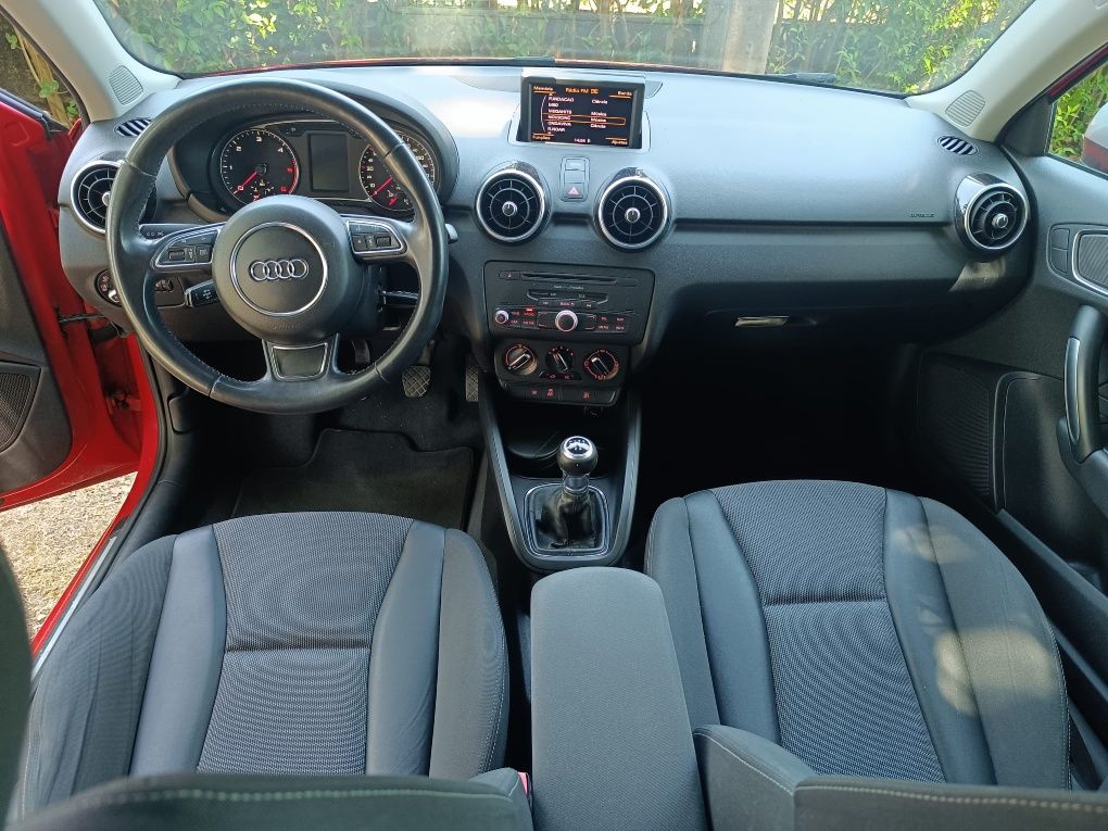 Audi A1 1.6 tdi S-LINE C/GPS