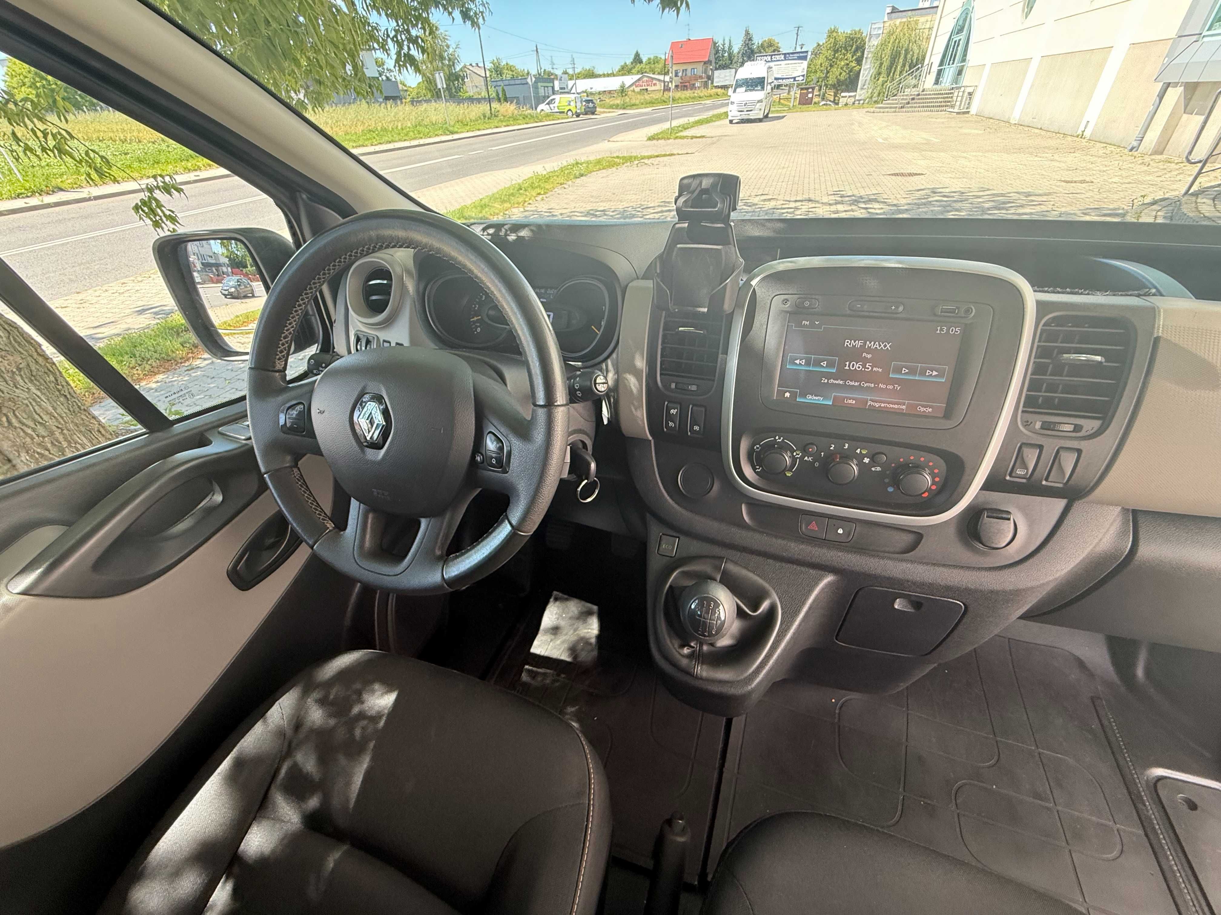 Renault Trafic 125KM JAK NOWY Klima Alu Navi 9miejsc Salon Pl Oryginał