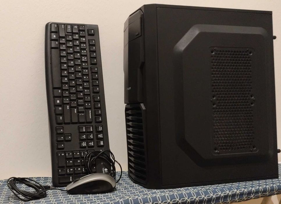 Intel Penium G , G3258 , ASUS GTX 660 2 GB ,  8 GB Ram