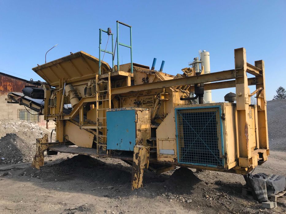 Kruszarka udarowa, kontenerowa BOHRINGER GMBH Silnik CAT