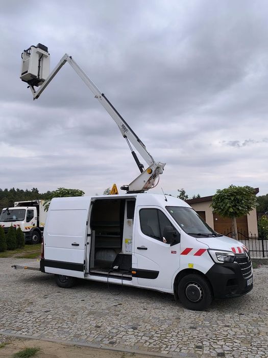 Renault Master  Renault master zwyżka podnośnik koszowy niski przebieg