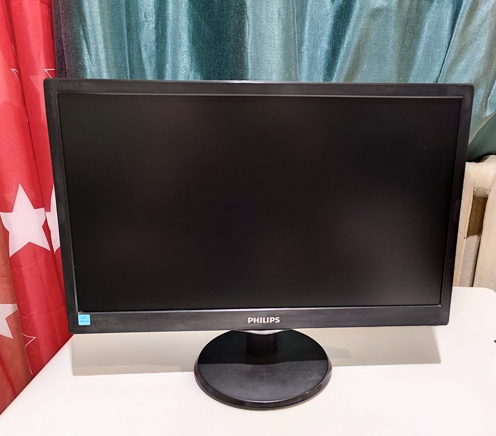 Монитор Philips 193V5LSB2/62