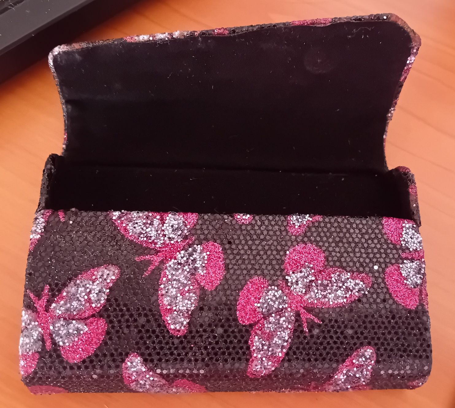 Bolsa Nova brilhante