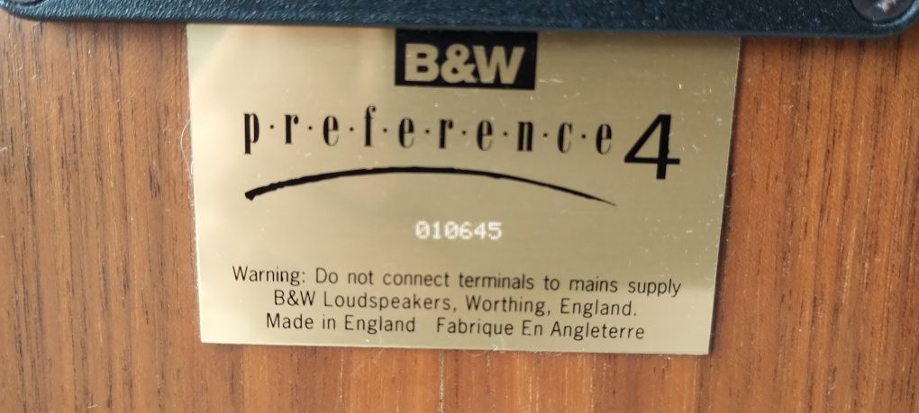 B&W Bowers & Wilkins Preference 4 (P4)