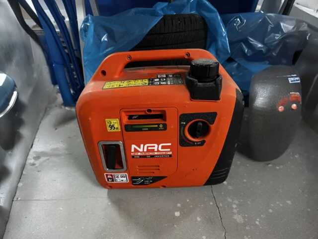 Бензиновий генератор інверторний закритого типу NAC 1.1кВт инверторный