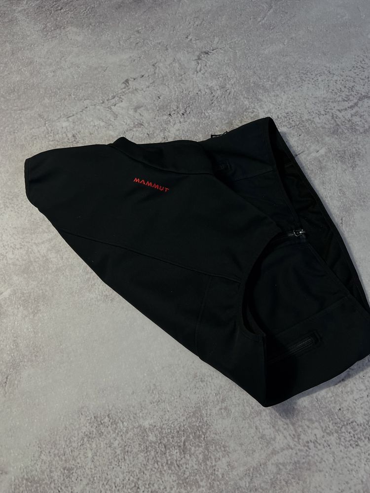 S(size) Софтшелл жилетка Mammut Windstopper