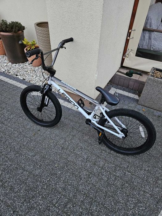 BMX MONGOOSE Legion l20 biały