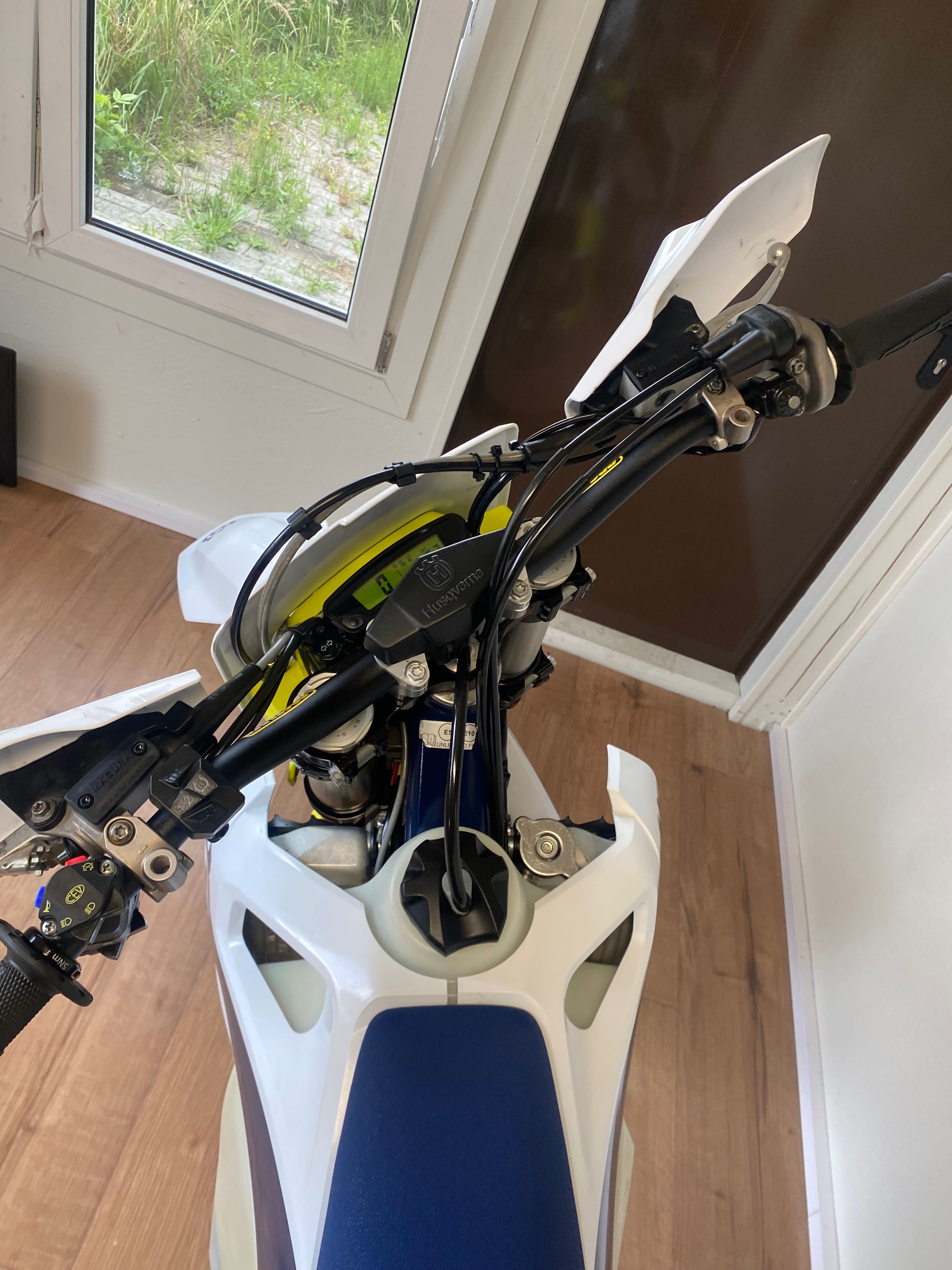 Husqvarna Fe 350, 111mth