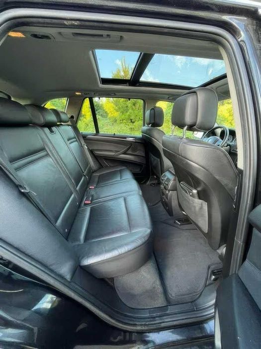 BMW X5 xDrive35d      2013