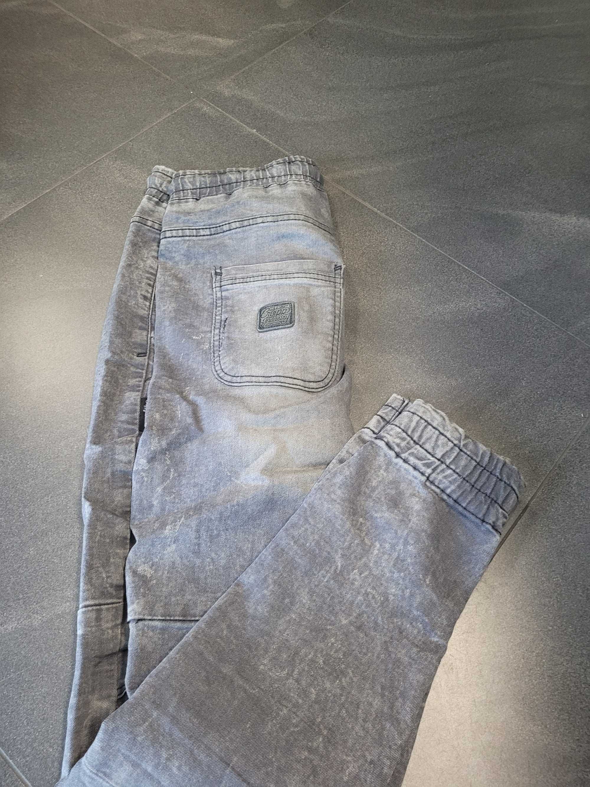 Spodnie jeans jogger 28/32  chłopcy