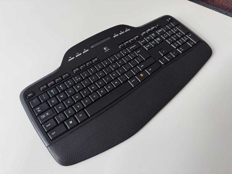 Klawiatura Logitech K710 + odbiornik Unifying